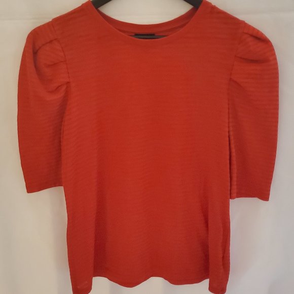 Who What Wear Red Longer Short Sleeve Top with Puffed Shoulders Size L - Picture 1 of 15